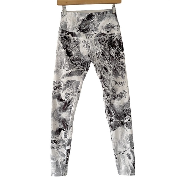 Varley Marble High Waist Leggings - Picture 3 of 7